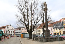 Přebytek rozpočtu pomůže náměstí i památkám ve Velkém Meziříčí